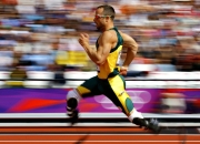 开云棋牌游戏-双星闪耀欧陆，贝林厄姆意甲封神夜，曼联提前终结巴黎悬念