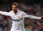 开云棋牌下载-绝境铸就传奇，马克西终场封神，深圳队史诗逆转广东队