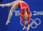 开云官网-王权之下，逆鳞觉醒，西亚卡姆在季后赛的加冕之战