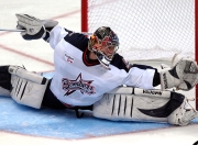 棋牌游戏-赛场双星，中国军团轻取法国显威，辛杜刷新纪录铸就羽坛传奇